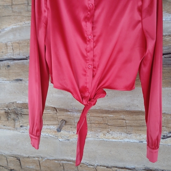 Rebdolls Red Satin Long Sleeved Tie Front Blouse Large - Picture 3 of 8